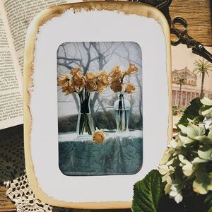 4x6 Picture Frame White with Gold Trim
